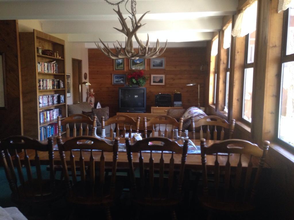 Switzerland Haus Bed And Breakfast Inn Big Bear Lake Exterior photo